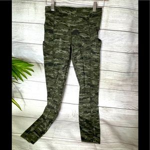 *RARE* Lululemon Camo Fast and Free leggings